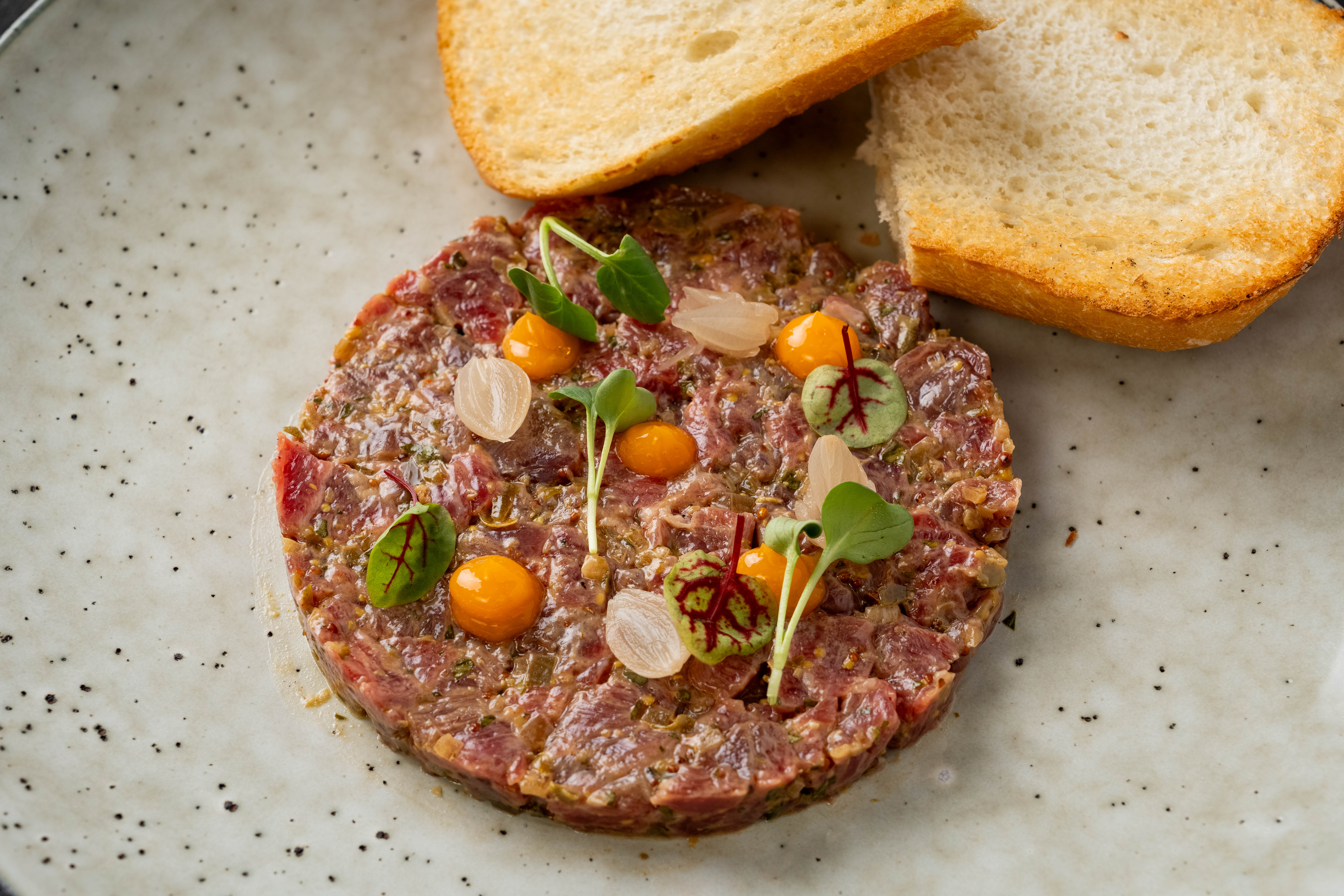 ТАРТАР ИЗ ГОВЯДИНЫ