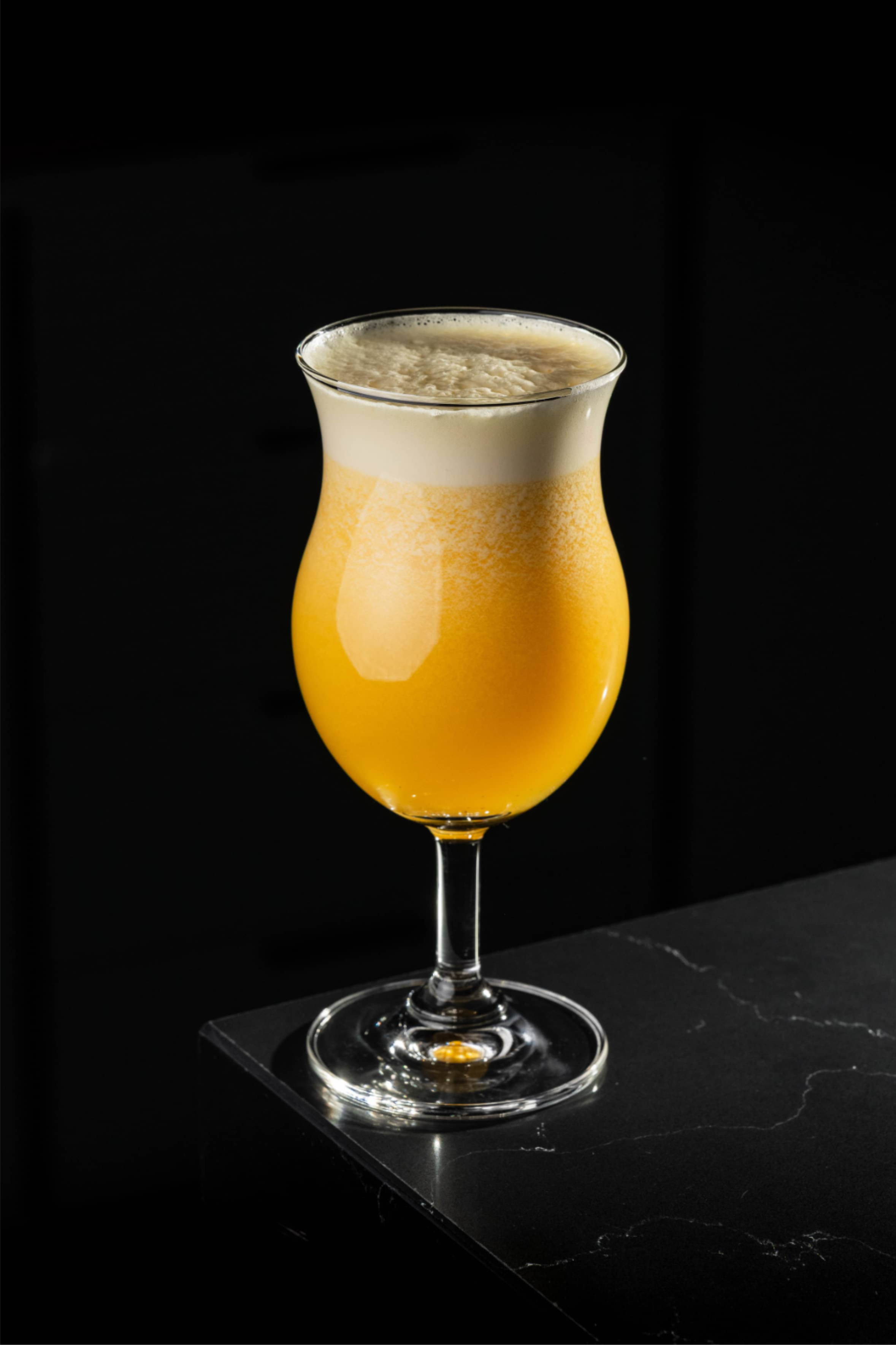 АНАНАСОВЫЙ